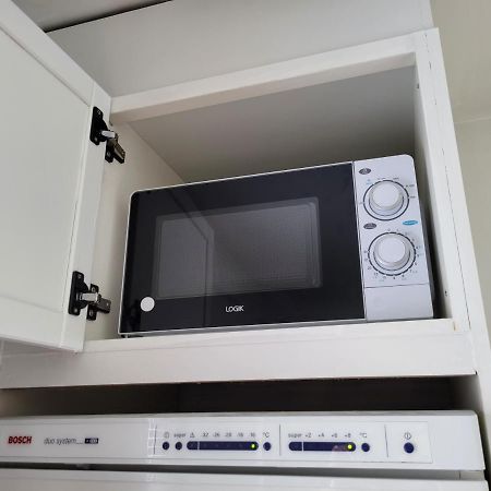 רובניימי Beautiful Studio - Easy Check-In, Free Parking & Wifi מראה חיצוני תמונה